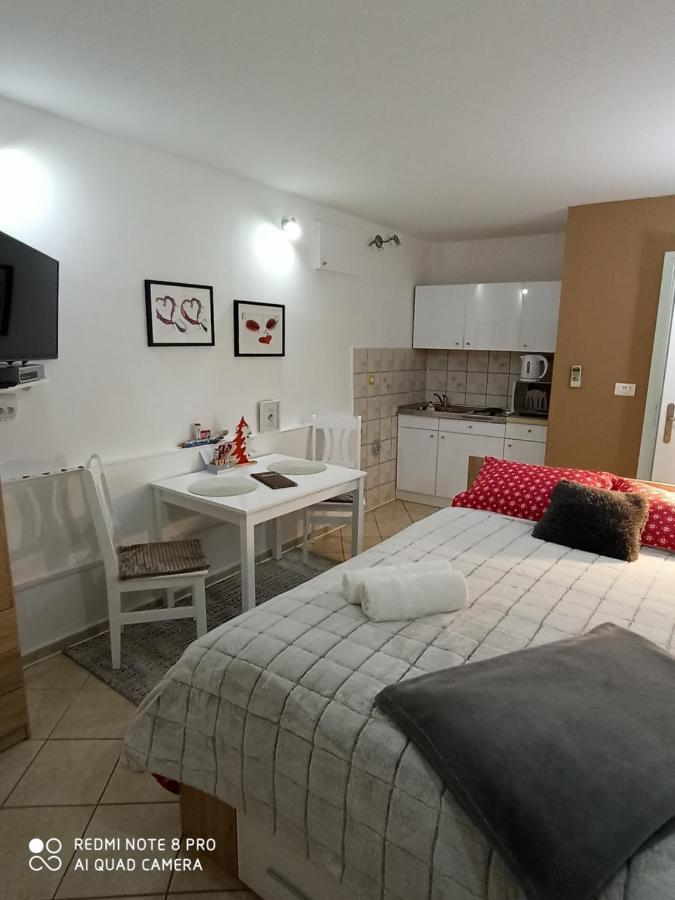 Apartments Vrime 比奥格勒·纳·莫鲁 外观 照片