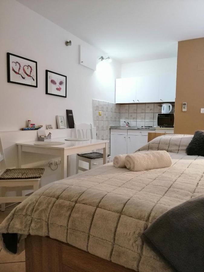 Apartments Vrime 比奥格勒·纳·莫鲁 外观 照片